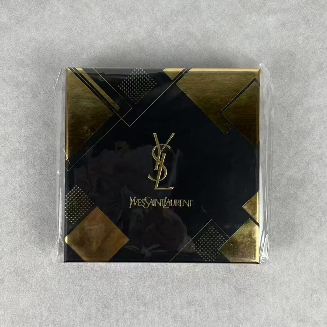 YSL Black Opium Makeup Gift Set (3-Piece Set)