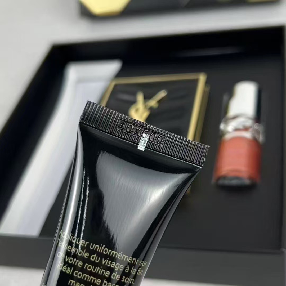 YSL Black Opium Makeup Gift Set (3-Piece Set)